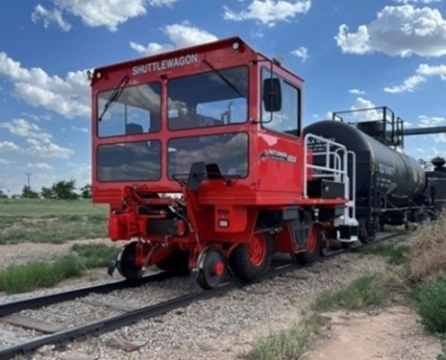shuttlewagon-railcar-movers Shuttlewagon railcar mover equipment in industrial yard